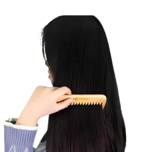 PEINE DE MADERA ANTIFRIZZ CON MANGO – Ref. 466