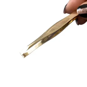 PINZA DEPILADORA DORADA PUNTA RECTA – Ref. 334